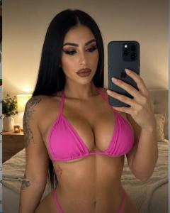 ICY NINA — criadora