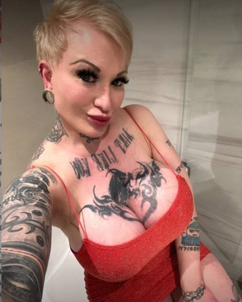 Mrs Koriste — OnlyFans-malli · suomalaiset mallit