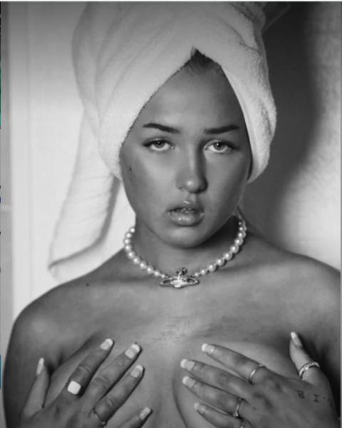 VANESSA SUNDET EXCLUSIVE — den norske OnlyFans-modellen