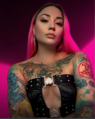 Pink Hurricane — Model