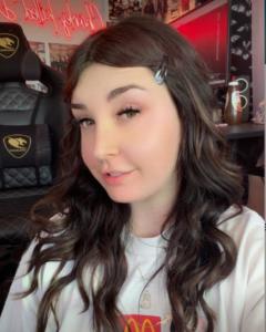 Aus Sarah — creator