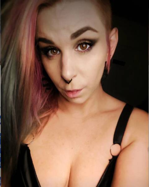 SirenBlizz — den svenska OnlyFans-modellen